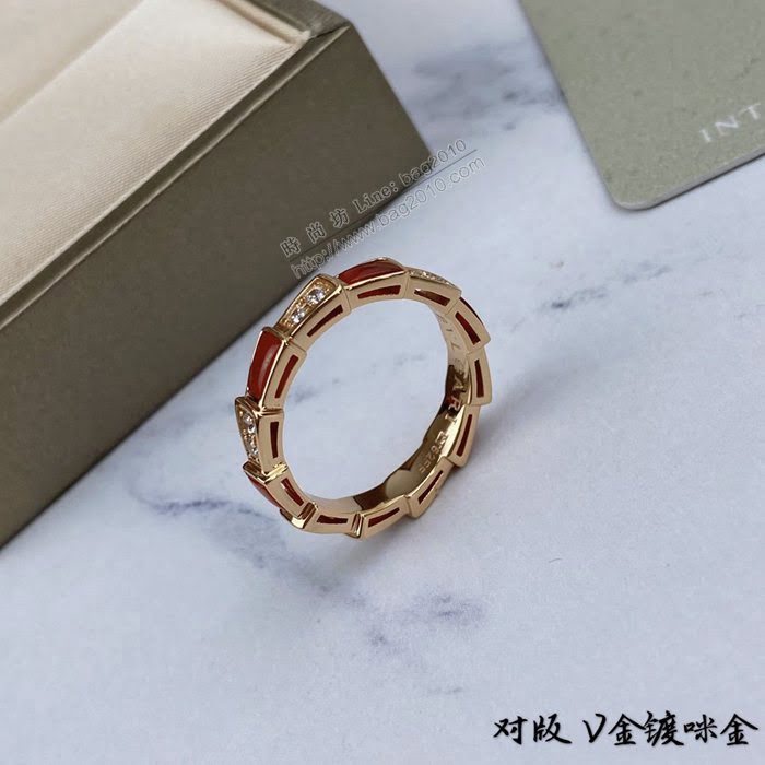 Bvlgari飾品 寶格麗天然紅瑪瑙貝殼蛇戒指  zgbq3300